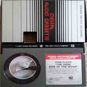 Pink Floyd - The Dark Side Of The Moon download free